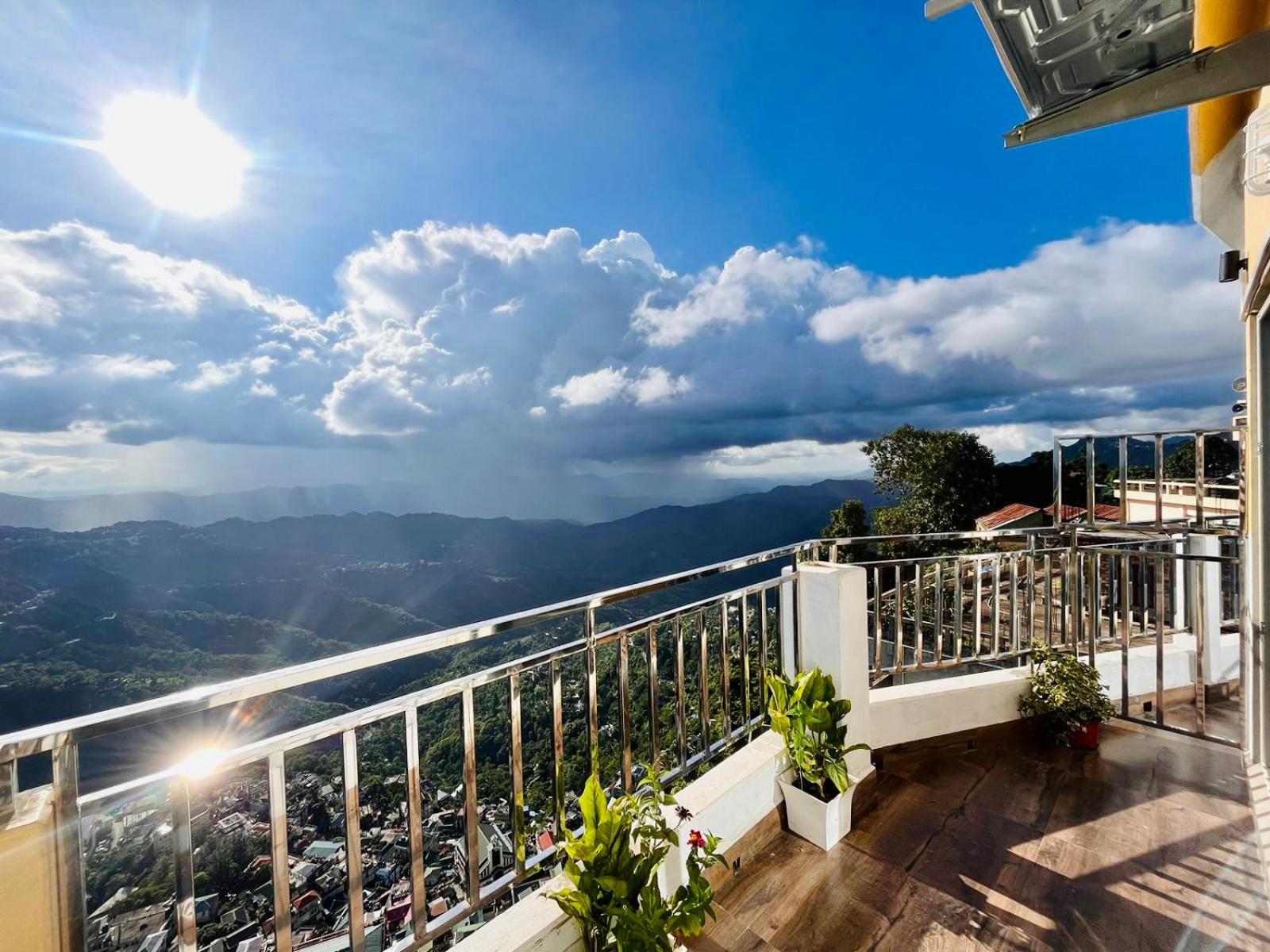 Aizawl Guest House Apartments Екстер'єр фото